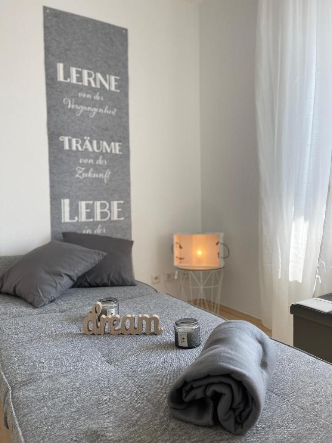 Penthouse - 3 Schlafzimmer- Sonnige Dachterrasse -Whirlpool & Alpenblick - Perfekt Fuer Romantik Oder Familienurlaub Mit Kind, Hund Willkommen - By Ferienwohnenamsee - Uberlingen Dış mekan fotoğraf