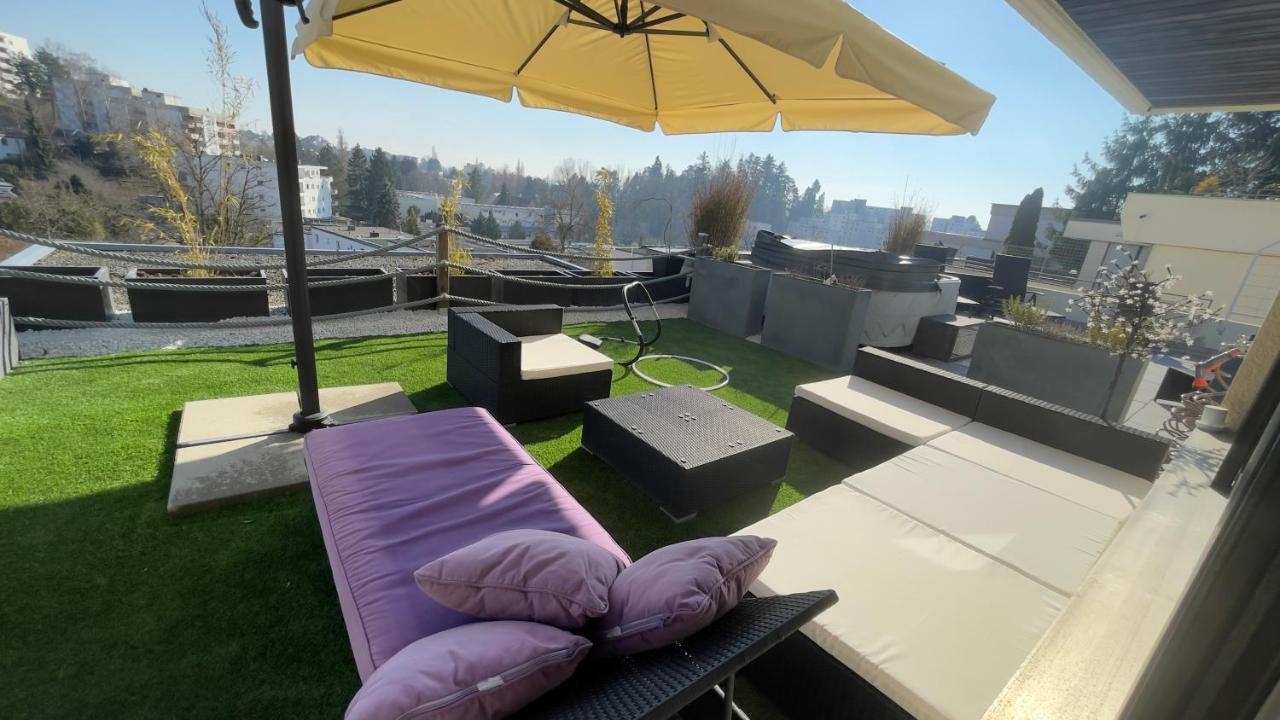 Penthouse - 3 Schlafzimmer- Sonnige Dachterrasse -Whirlpool & Alpenblick - Perfekt Fuer Romantik Oder Familienurlaub Mit Kind, Hund Willkommen - By Ferienwohnenamsee - Uberlingen Dış mekan fotoğraf